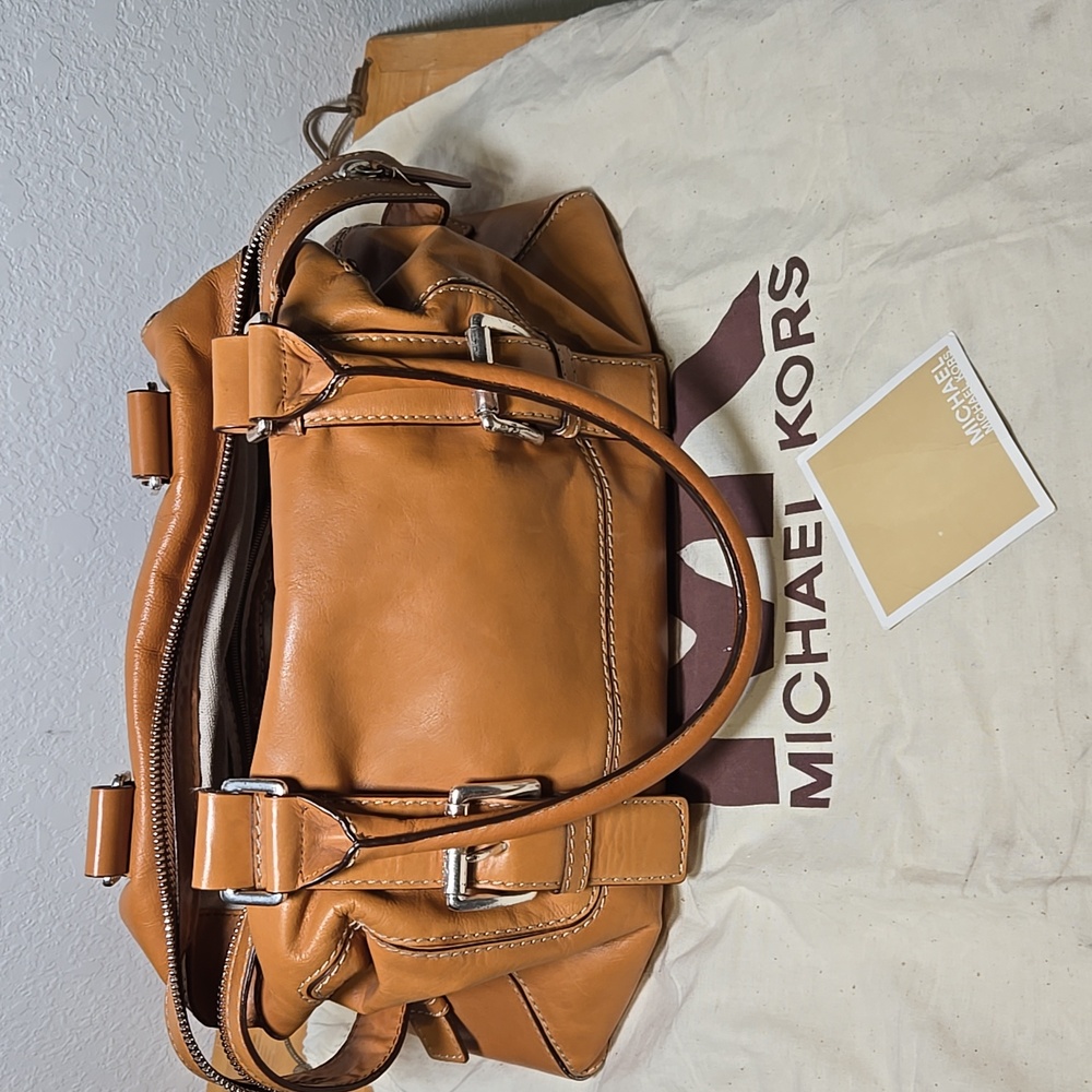 Tan Leather Handbag - Picture 3 of 4